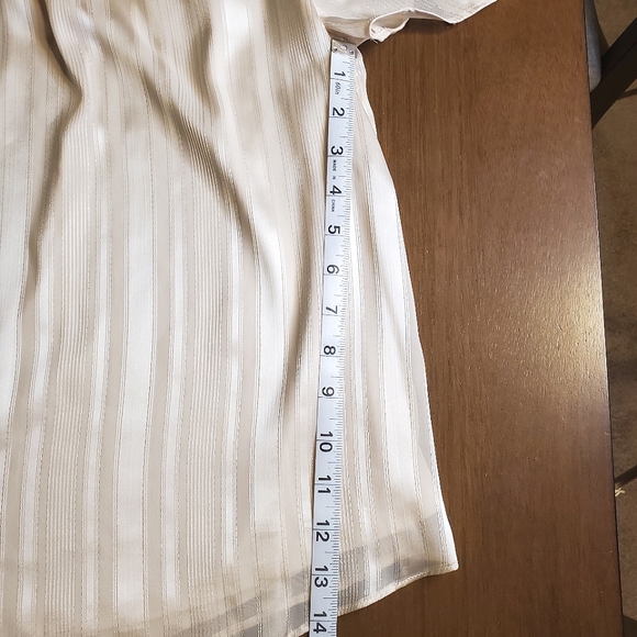 Lauren Conrad  Short Sleeve Shirt - Picture 12 of 14